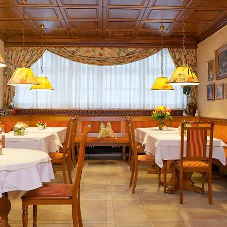 Hotel Wilder Mann Konigstein in der Oberpfalz ภายนอก รูปภาพ