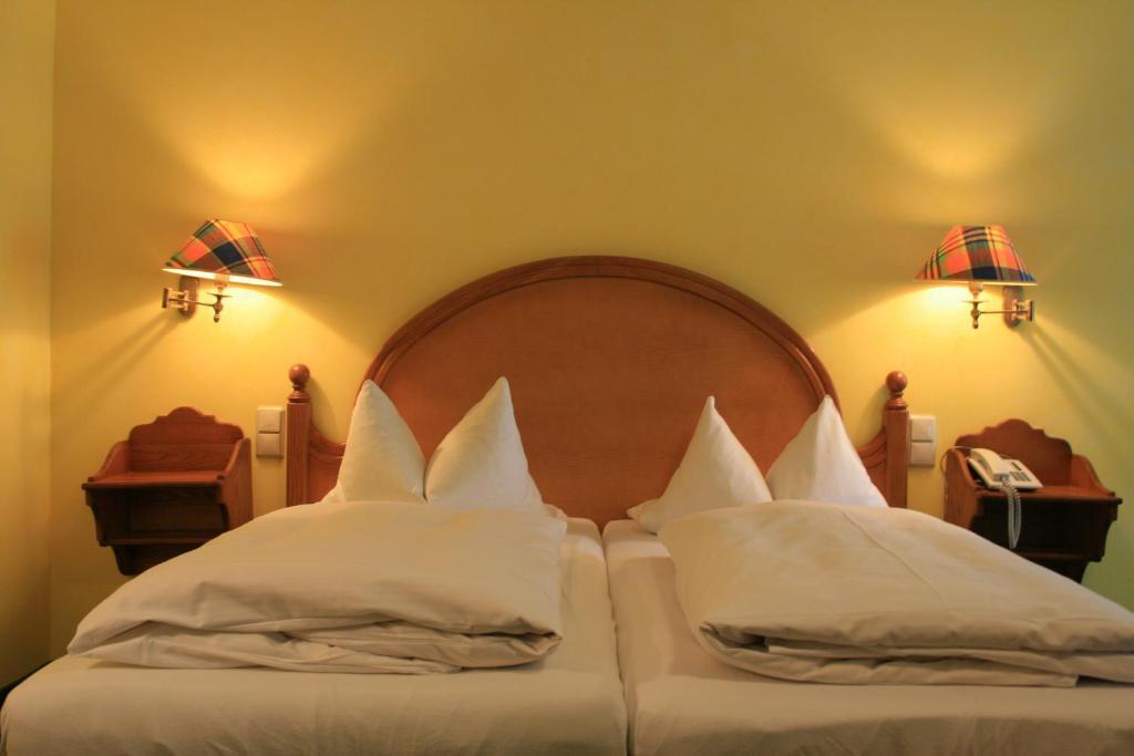 Hotel Wilder Mann Konigstein in der Oberpfalz ห้อง รูปภาพ